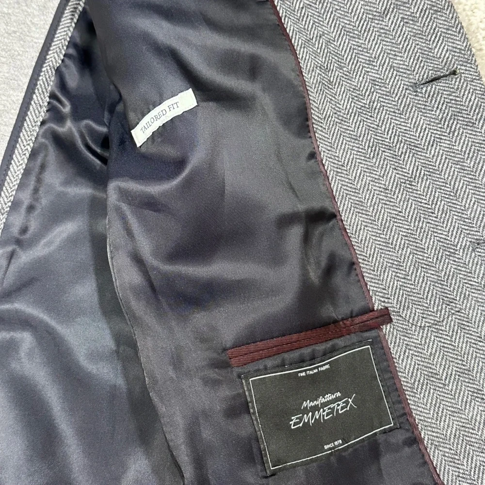 Jos. A. Bank sophisticated men